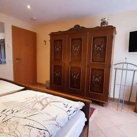 Guest house Gaestehaus Haaser *